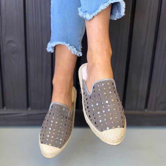 Closed Toe Flat Fabric Studded Loafer Mule - Picture 7 of 9